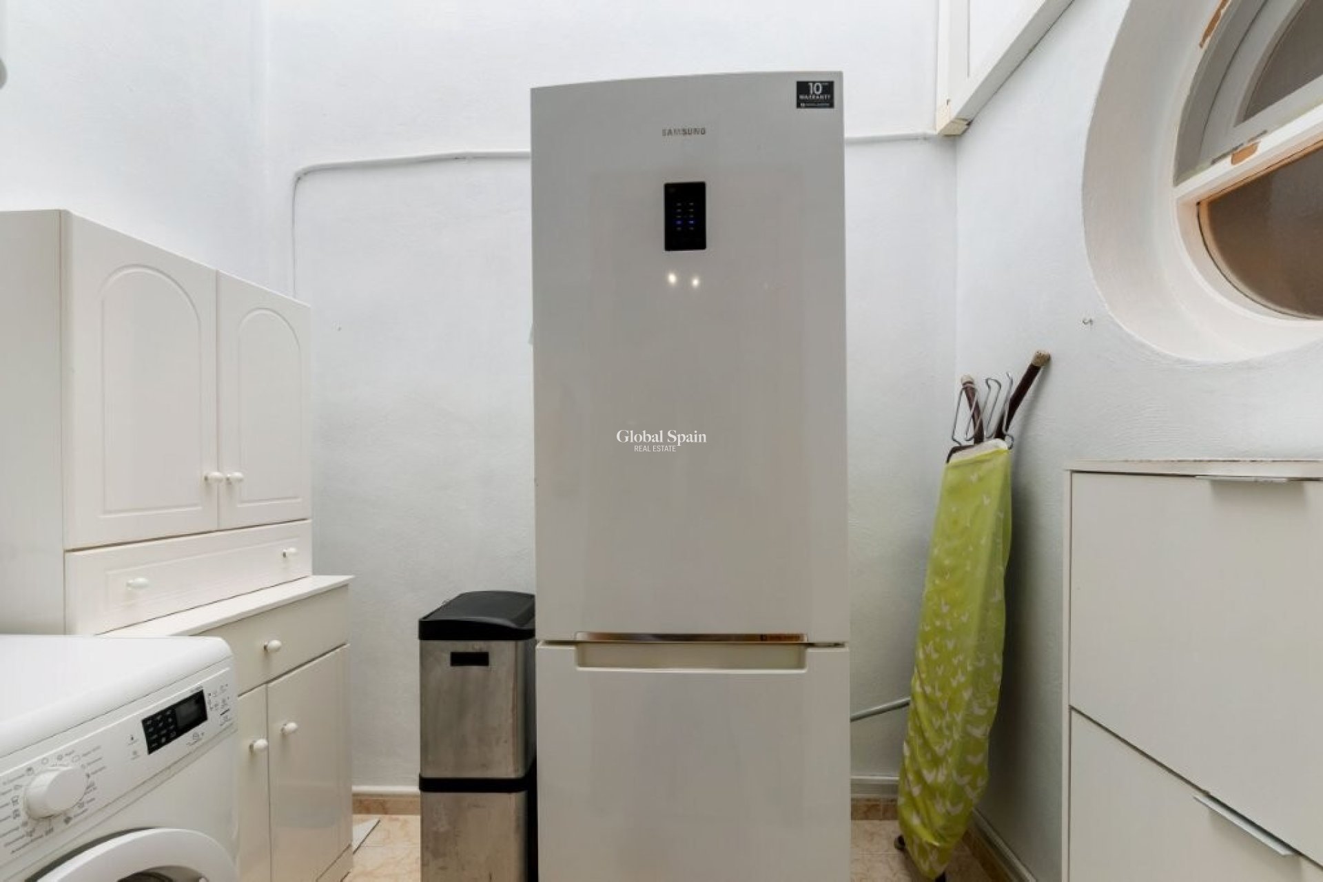 Odsprzedaż - Penthouse w domu czteroosobowym -
ORIHUELA COSTA - Serena 5