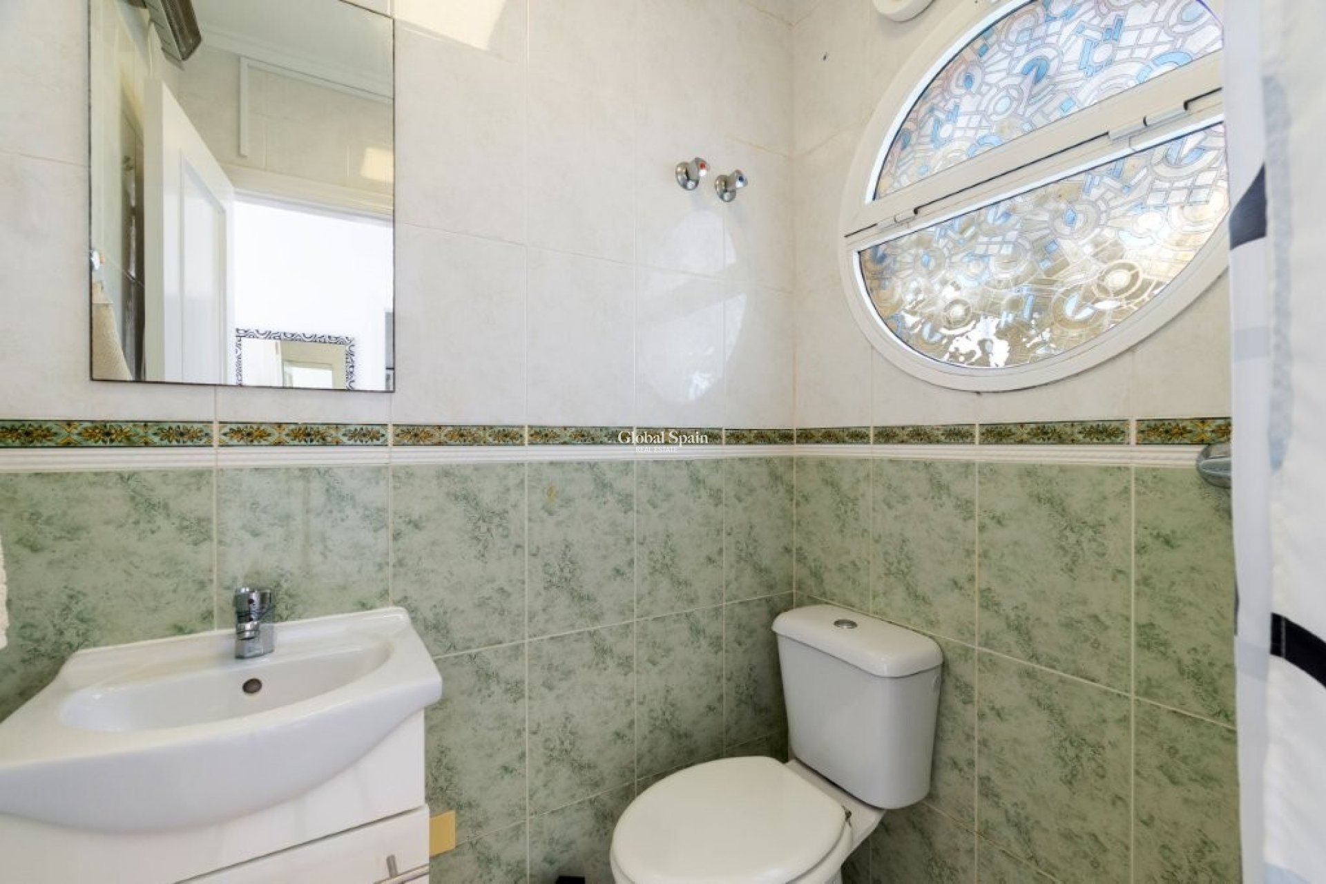 Odsprzedaż - Penthouse w domu czteroosobowym -
ORIHUELA COSTA - Serena 5