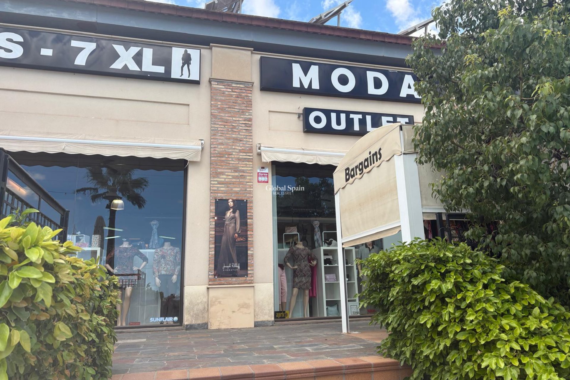 Odsprzedaż - Sklep -
ALGORFA - LA FINCA GOLF / ALGORFA