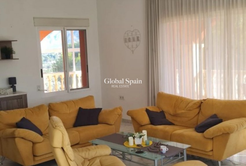 Odsprzedaż - WILLA  -
ALFAZ DEL PI - Costa Blanca