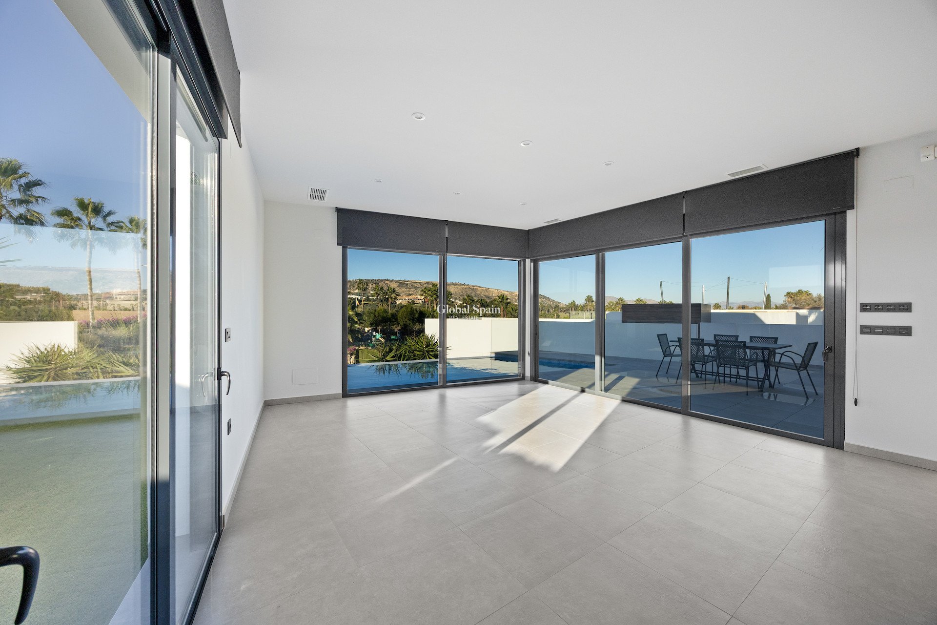 Odsprzedaż - WILLA  -
ALGORFA - LA FINCA GOLF / ALGORFA