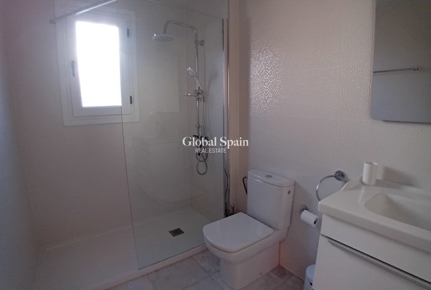 Odsprzedaż - WILLA  -
ALGORFA - LA FINCA GOLF / ALGORFA