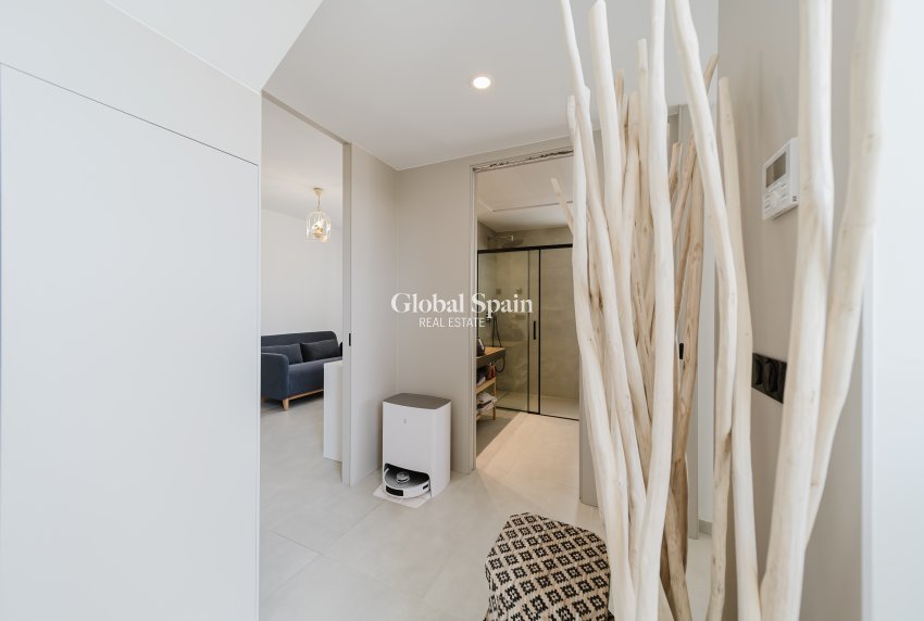 Odsprzedaż - Willa -
Algorfa - La Finca Golf