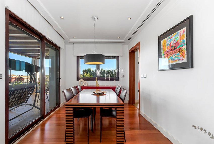 Odsprzedaż - Willa -
Algorfa - La Finca Golf