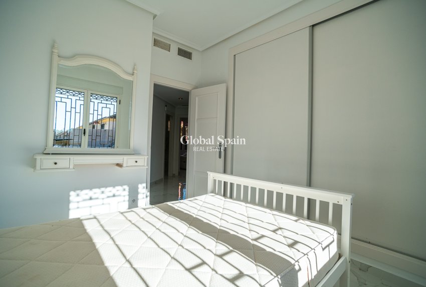 Odsprzedaż - WILLA  -
ALGORFA - Lo Crispin