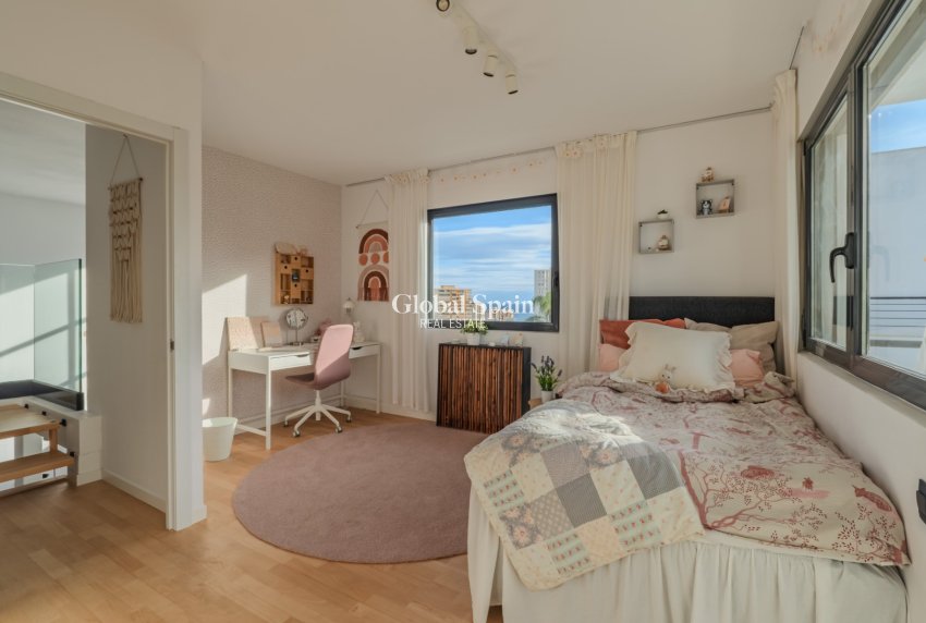 Odsprzedaż - WILLA  -
ALICANTE - Cabo de las Huertas