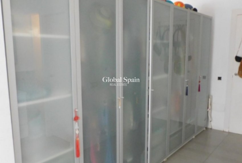 Odsprzedaż - WILLA  -
ALICANTE - Costa Blanca