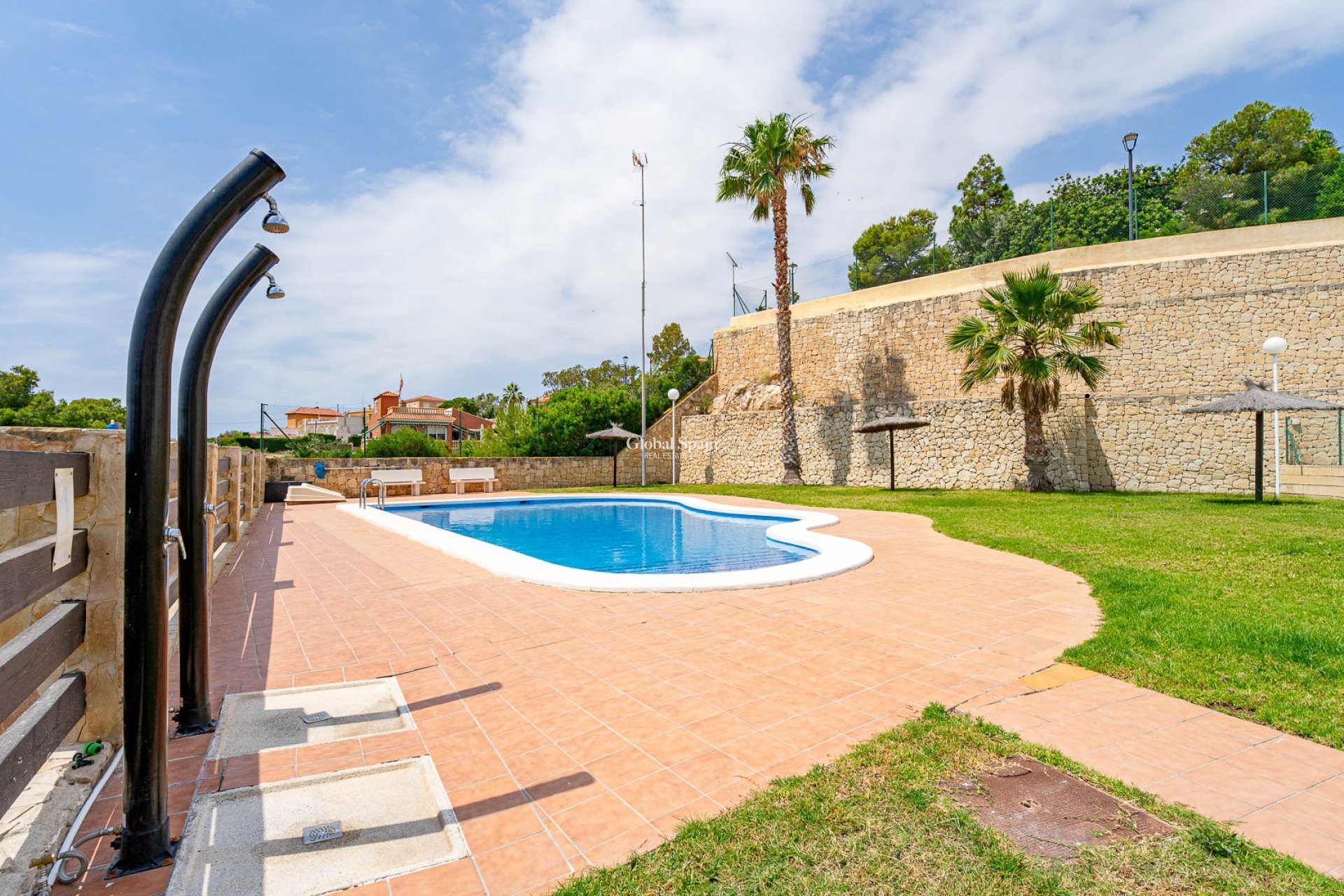 Odsprzedaż - WILLA  -
ALICANTE - El Campello