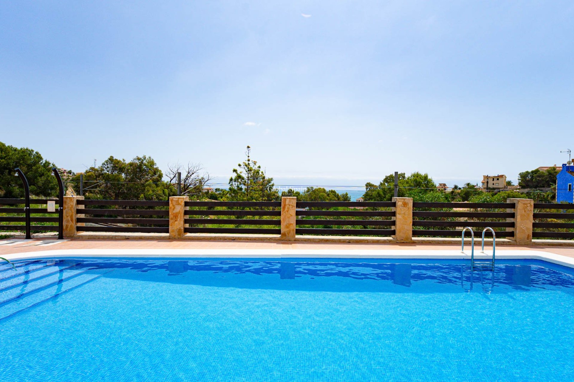 Odsprzedaż - WILLA  -
ALICANTE - El Campello