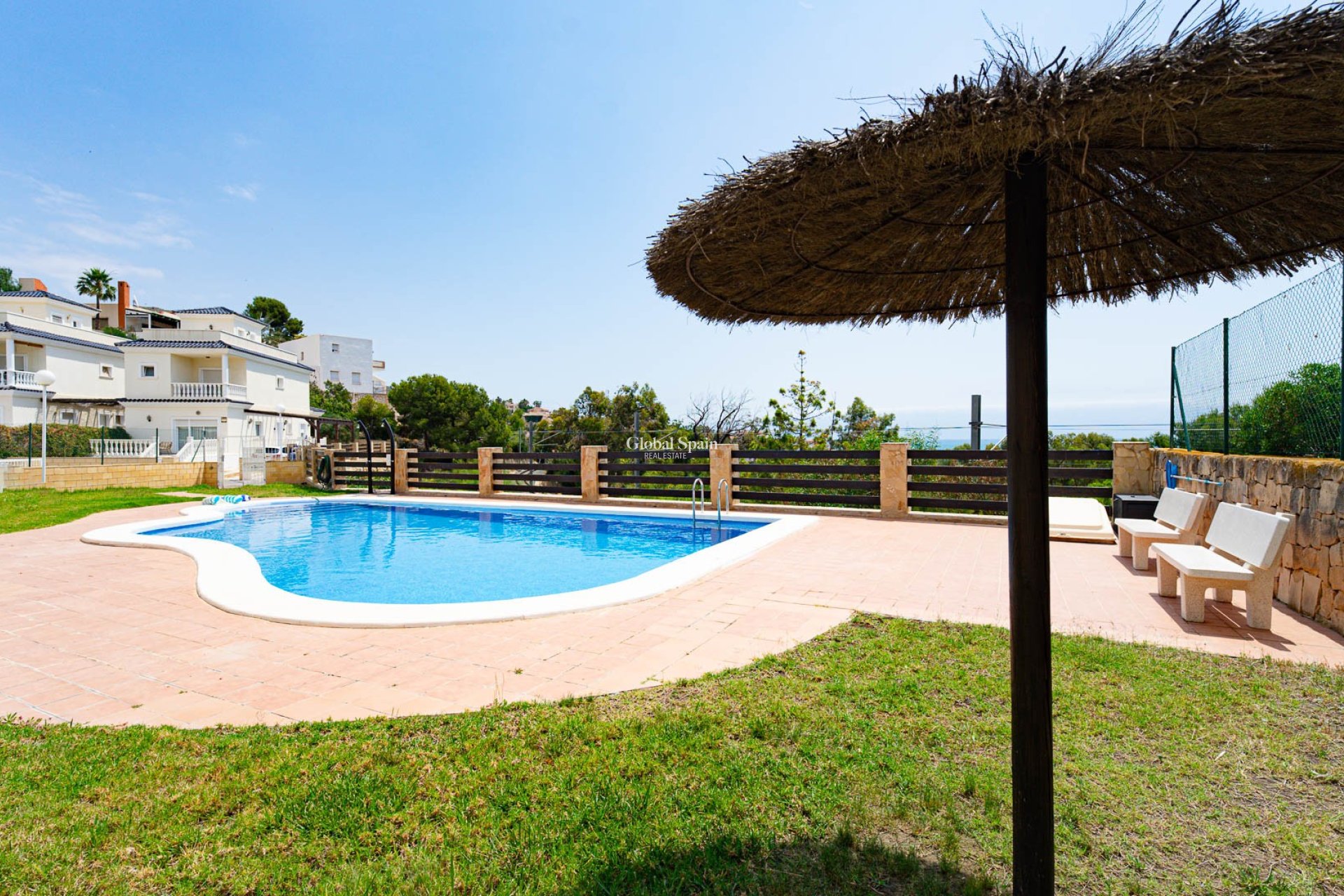 Odsprzedaż - WILLA  -
ALICANTE - El Campello