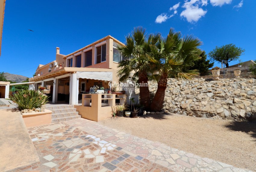 Odsprzedaż - Willa -
ALICANTE - 