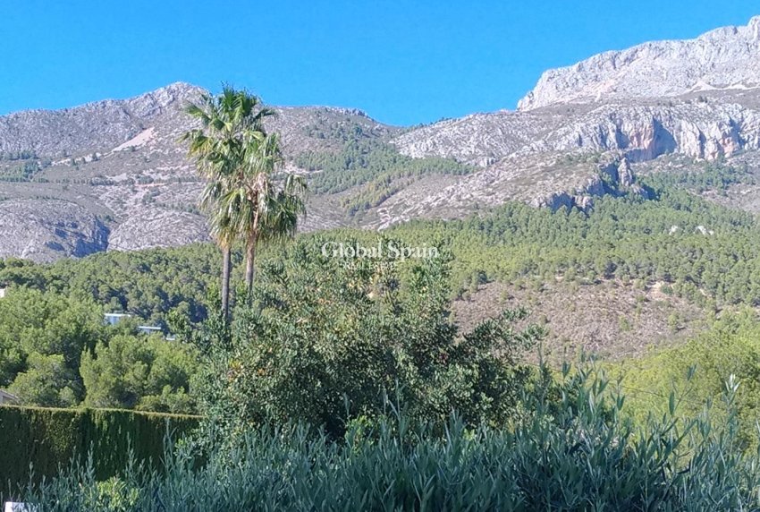 Odsprzedaż - WILLA  -
ALTEA - Costa Blanca