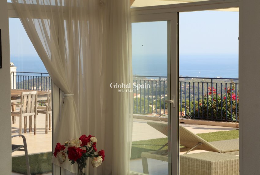 Odsprzedaż - WILLA  -
ALTEA - Costa Blanca