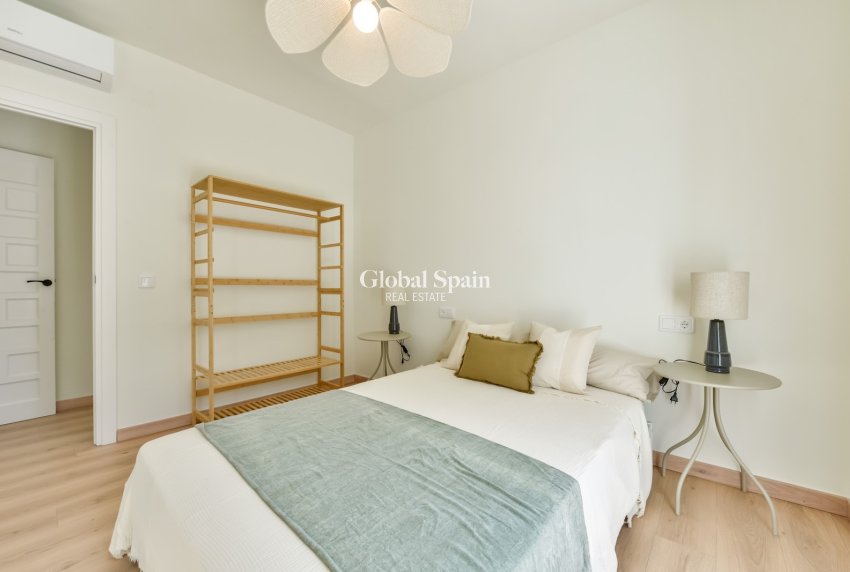 Odsprzedaż - WILLA  -
ALTEA - Costa Blanca