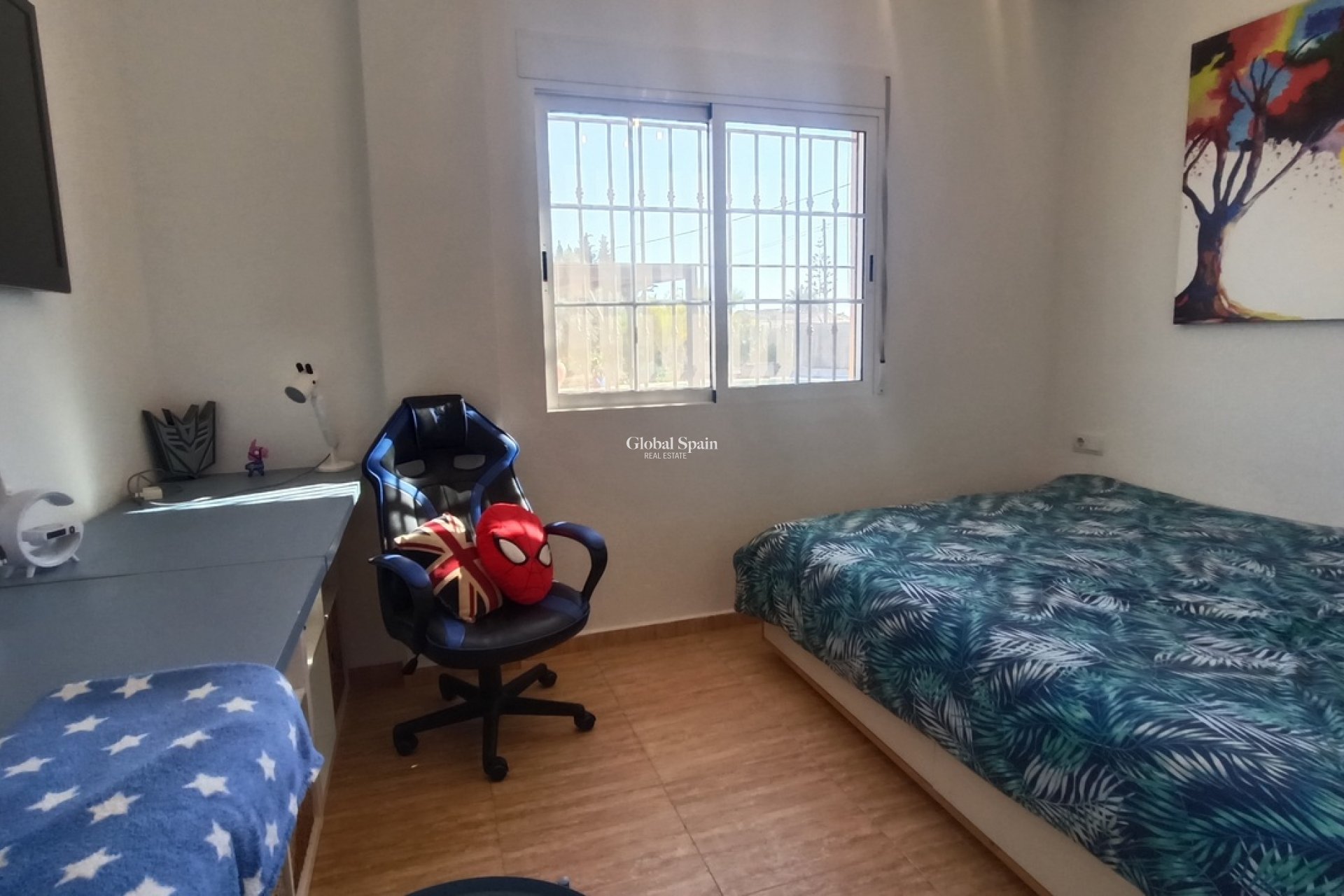 Odsprzedaż - WILLA  -
AVILESES - Inland