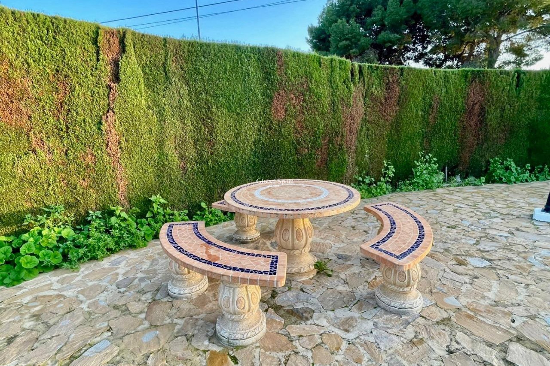 Odsprzedaż - WILLA  -
BENIDORM - Urbanizaciones