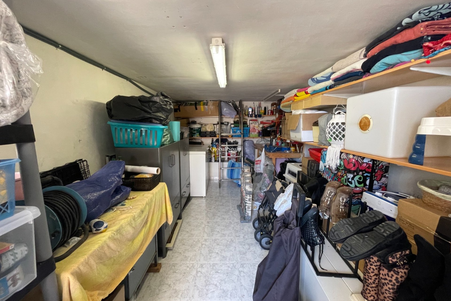 Odsprzedaż - WILLA  -
BENIJÓFAR - Costa Blanca