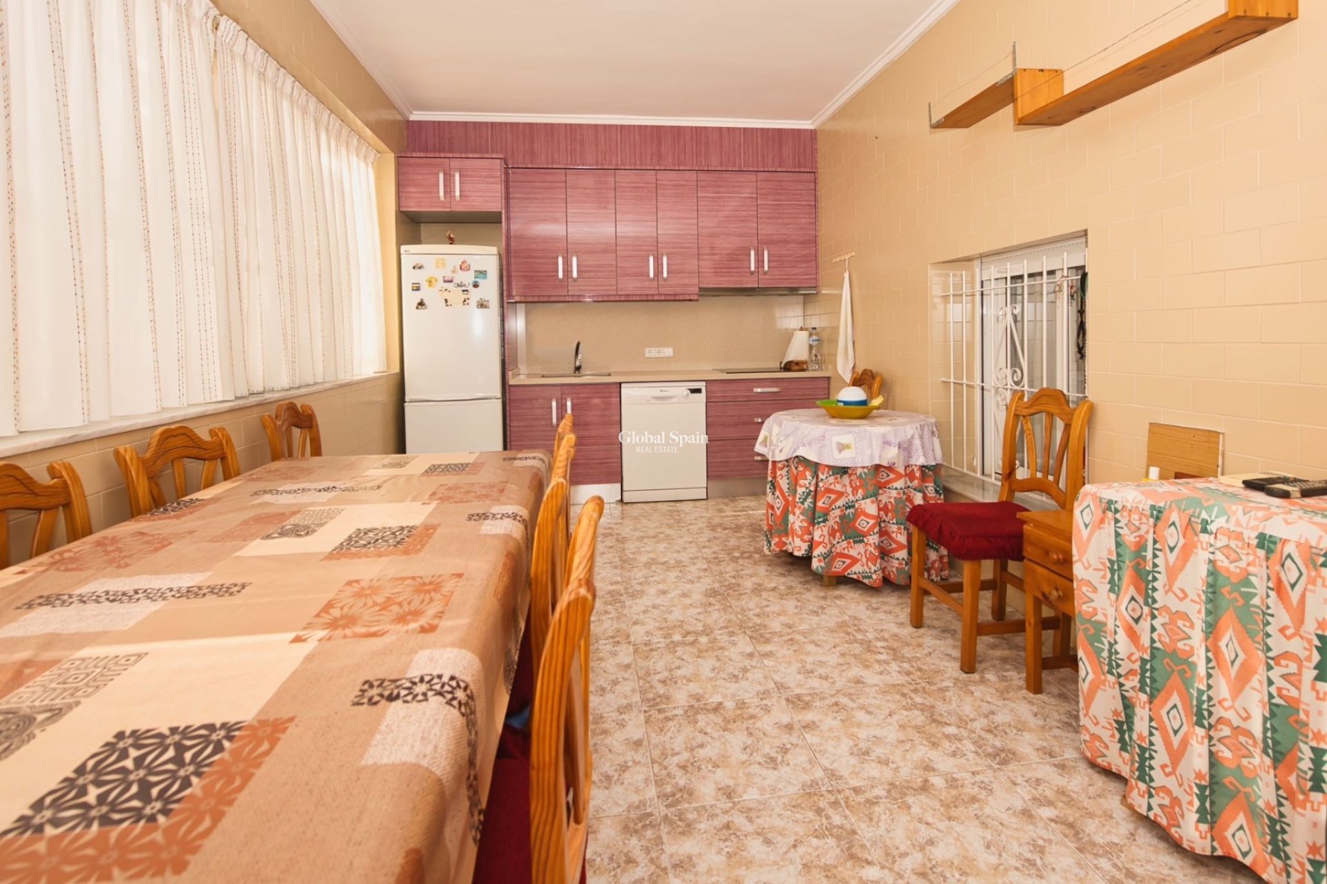 Odsprzedaż - WILLA  -
BENIJÓFAR - Costa Blanca