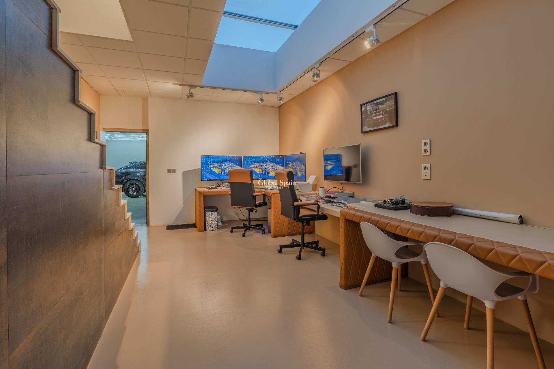 Odsprzedaż - WILLA  -
BENIJÓFAR - Residencial Benimar