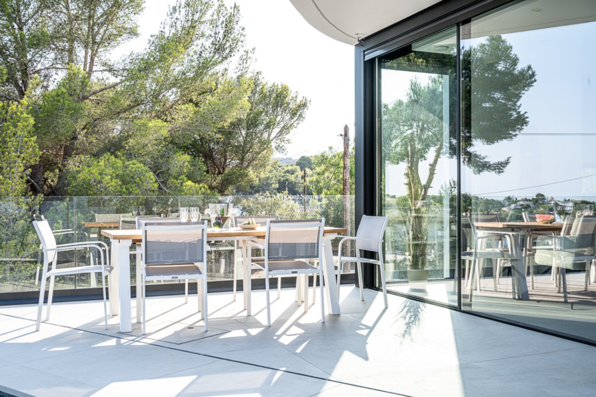Odsprzedaż - WILLA  -
BENISSA - Costa Blanca