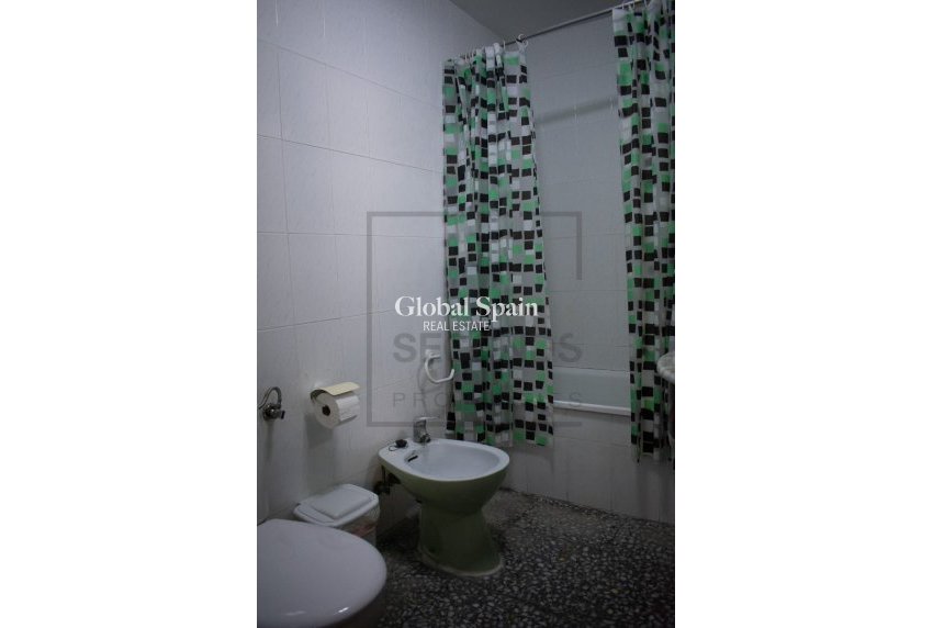 Odsprzedaż - Willa / Bliźniak -
GUARDAMAR DEL SEGURA - Guardamar pueblo