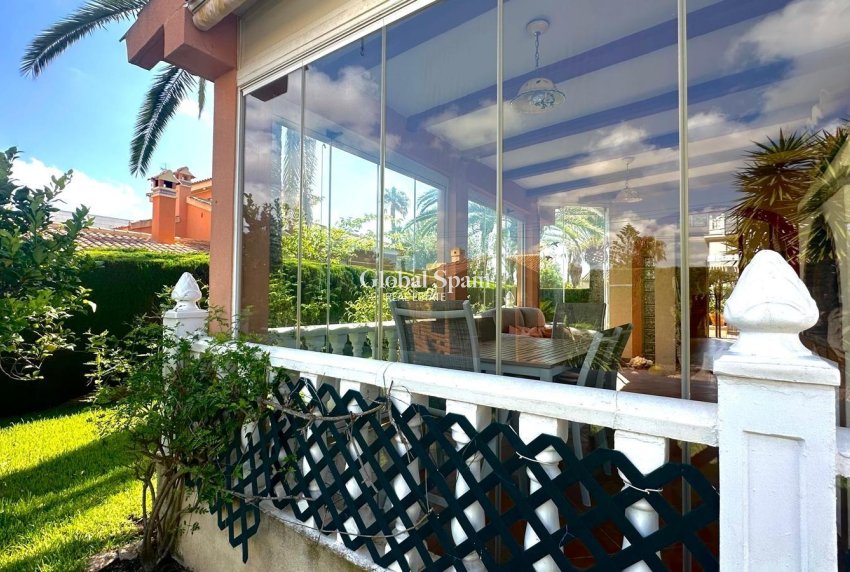 Odsprzedaż - WILLA  -
CABO ROIG - Costa Blanca