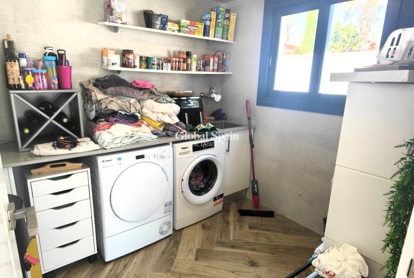 Odsprzedaż - WILLA  -
CABO ROIG - Costa Blanca