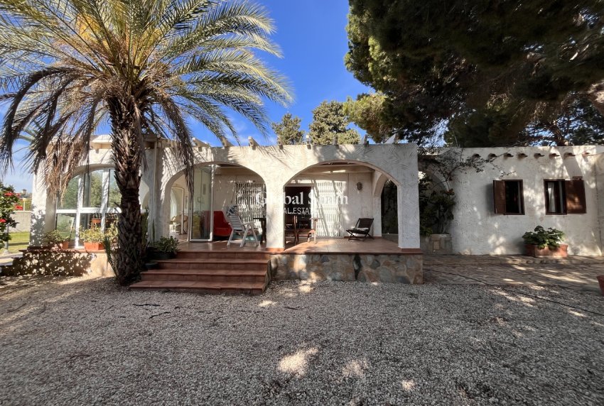 Odsprzedaż - WILLA  -
CABO ROIG - Costa Blanca