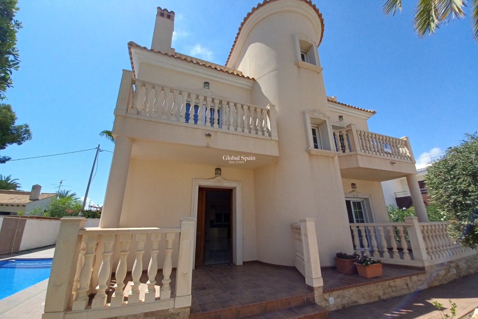 Odsprzedaż - WILLA  -
CABO ROIG - Costa Blanca