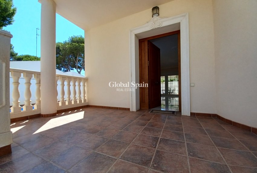 Odsprzedaż - WILLA  -
CABO ROIG - Costa Blanca