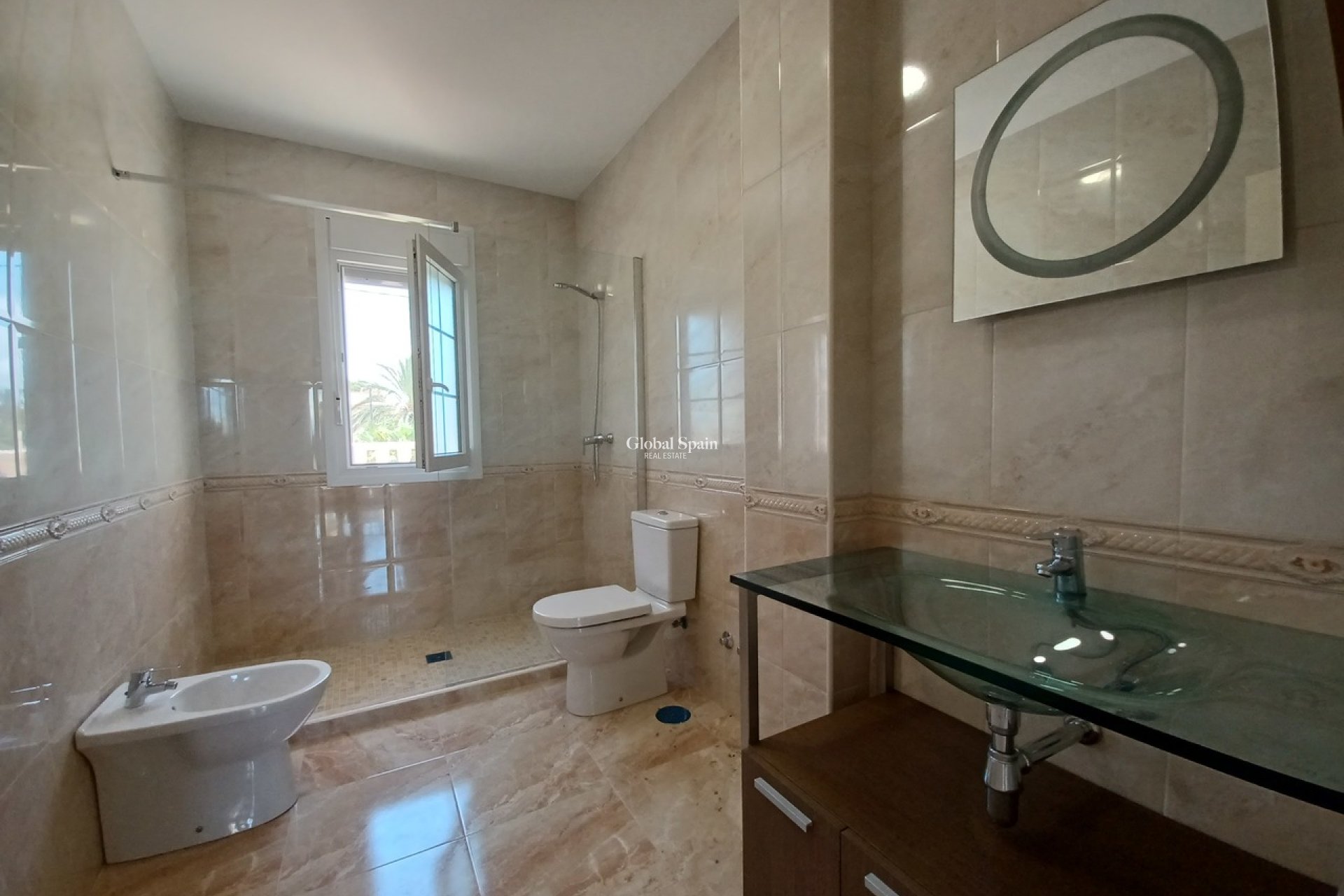 Odsprzedaż - WILLA  -
CABO ROIG - Costa Blanca
