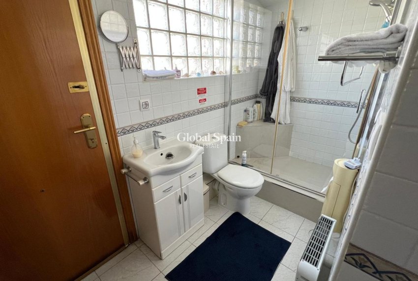Odsprzedaż - WILLA  -
CABO ROIG - Costa Blanca