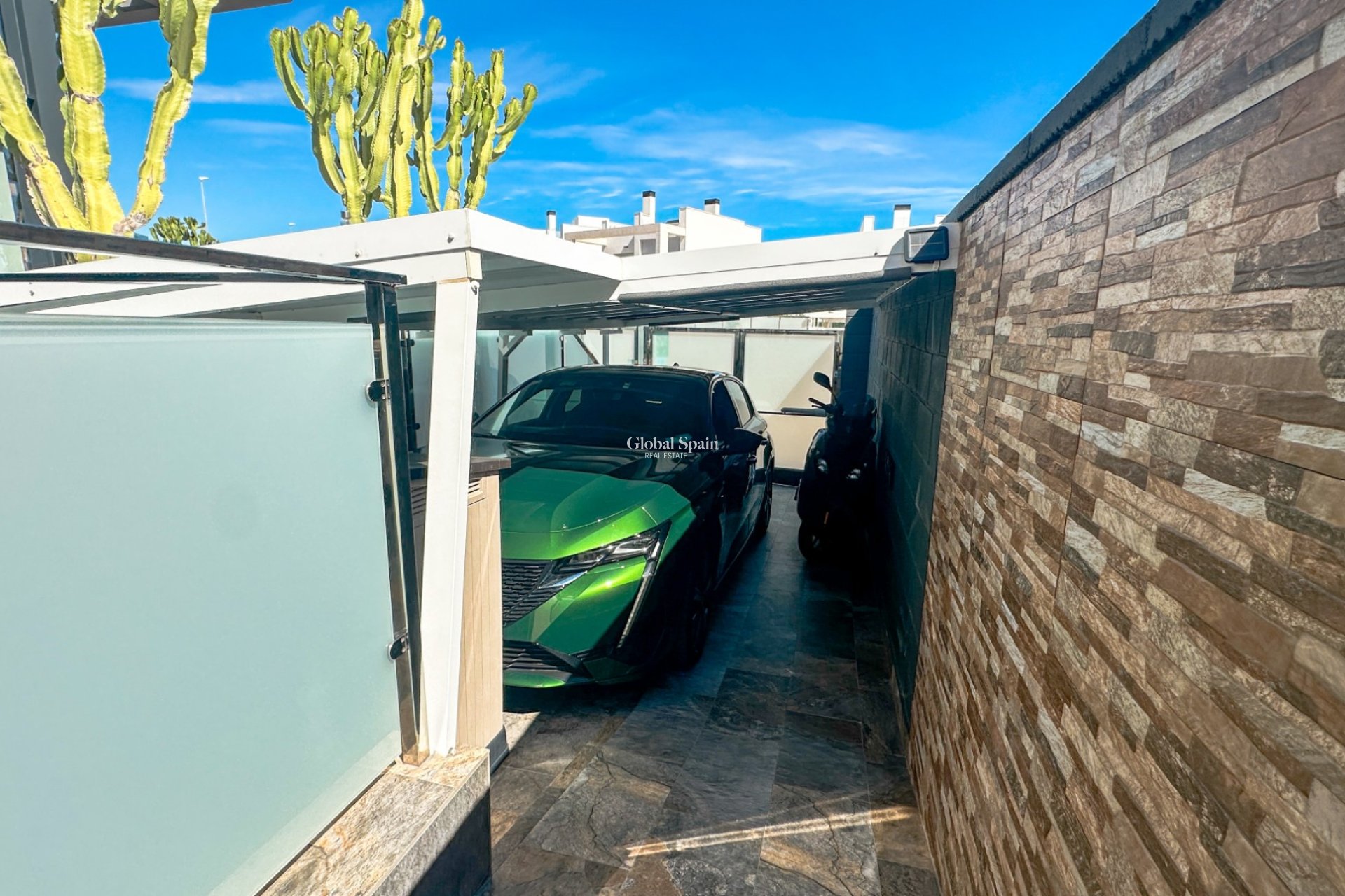 Odsprzedaż - WILLA  -
CABO ROIG - Costa Blanca
