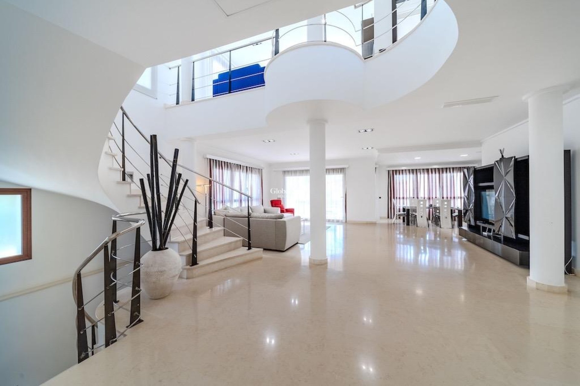 Odsprzedaż - Willa -
CABO ROIG - Costa blanca