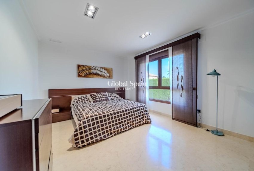 Odsprzedaż - Willa -
CABO ROIG - Costa blanca