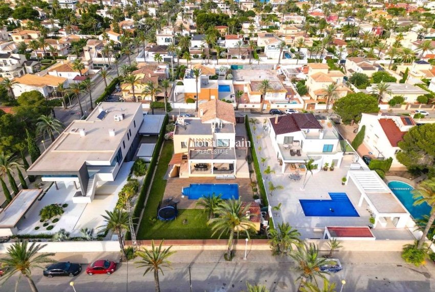 Odsprzedaż - Willa -
CABO ROIG - Costa blanca