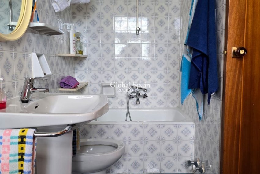 Odsprzedaż - WILLA  -
CALLOSA D'EN SARRIÀ - Callosa De Ensarrià