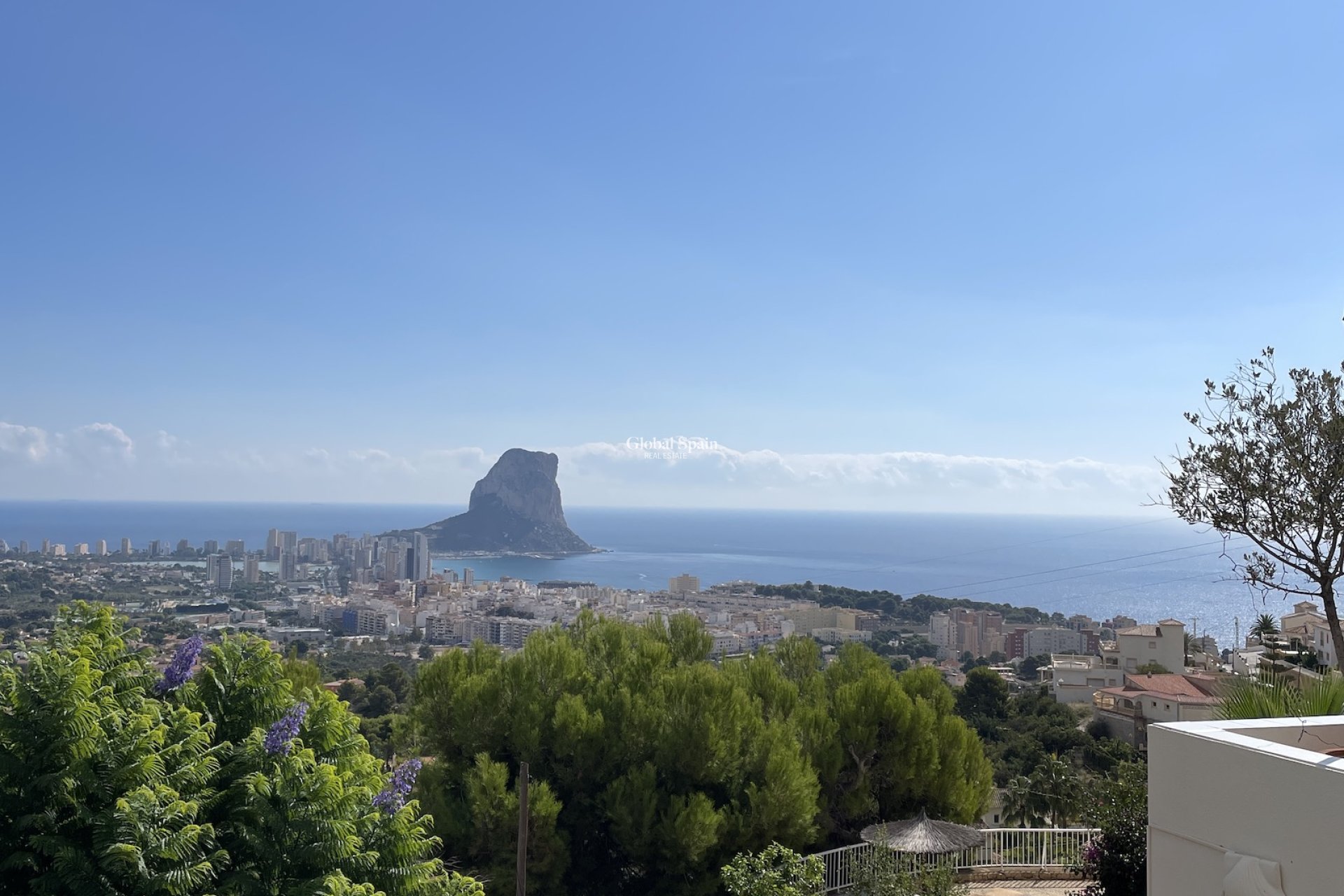 Odsprzedaż - WILLA  -
CALPE - Costa Blanca