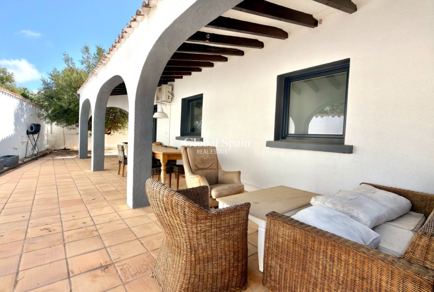 Odsprzedaż - WILLA  -
CALPE - Zona Levante - Playa Fossa