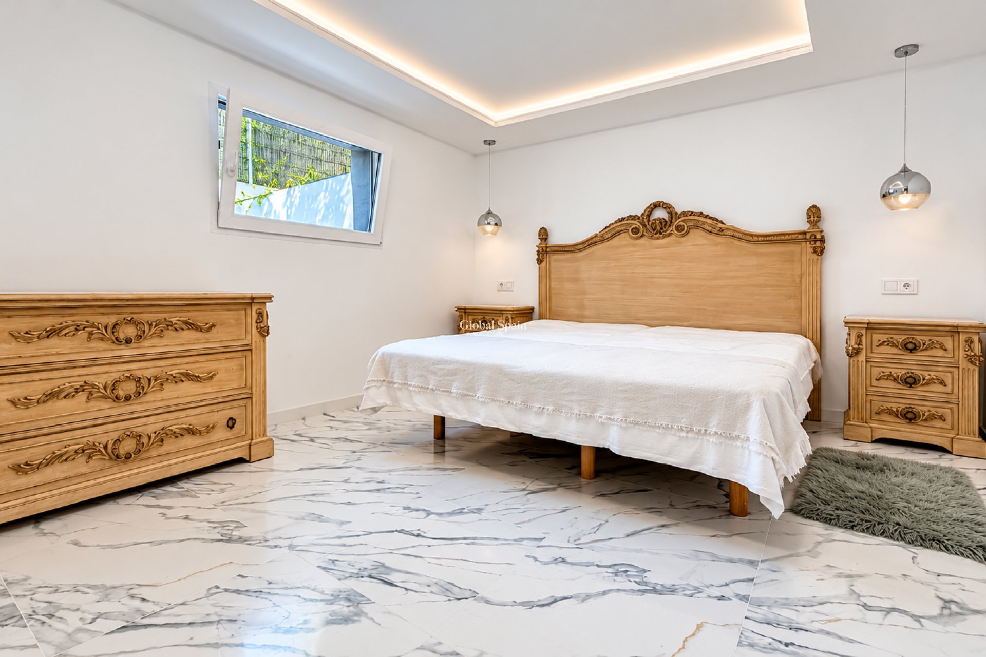 Odsprzedaż - WILLA  -
CALPE - Zona Levante - Playa Fossa