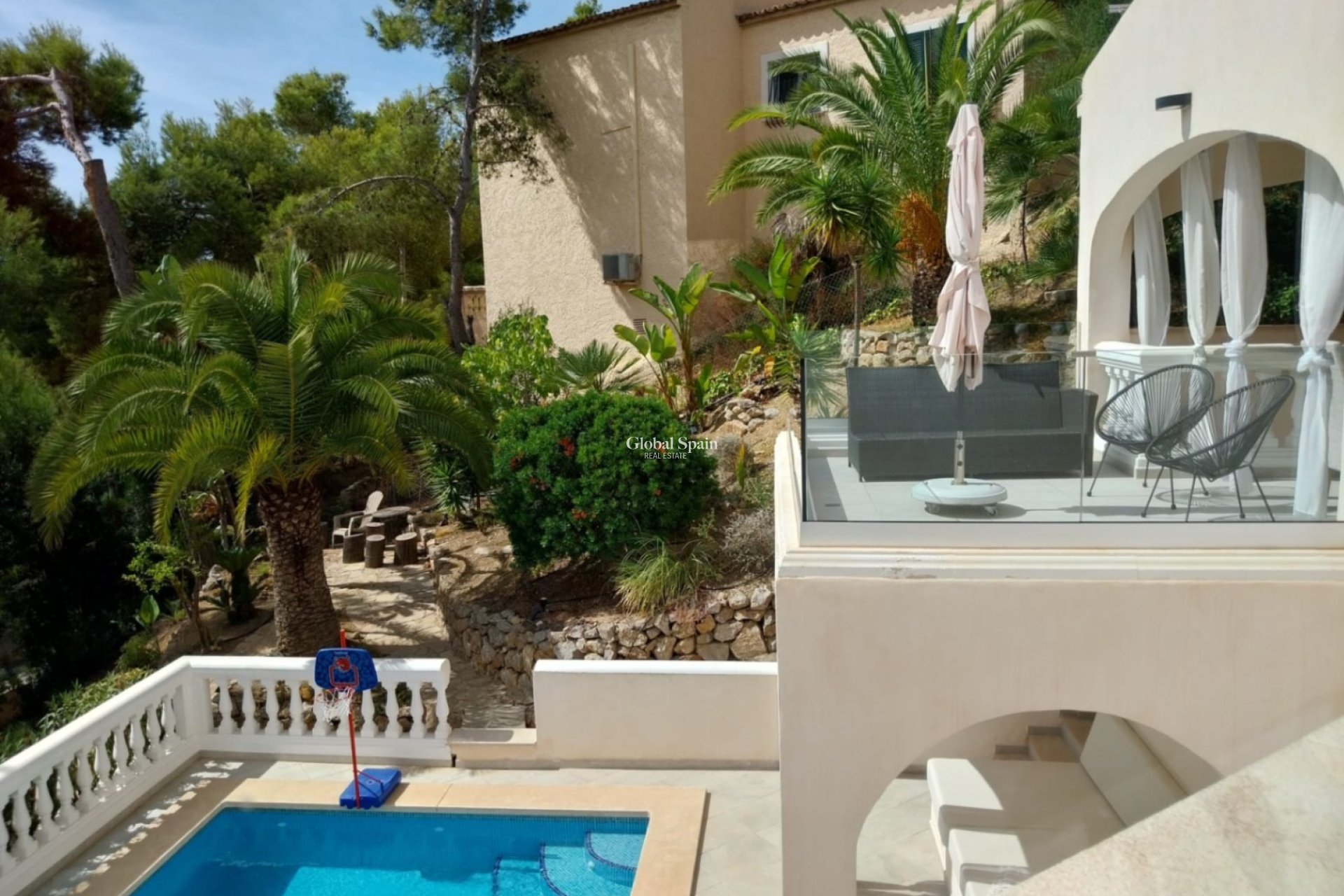 Odsprzedaż - WILLA  -
Calviá - Mallorca