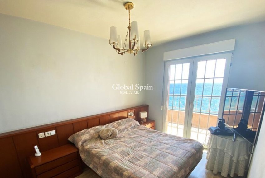 Odsprzedaż - WILLA  -
CAMPOAMOR - Costa Blanca