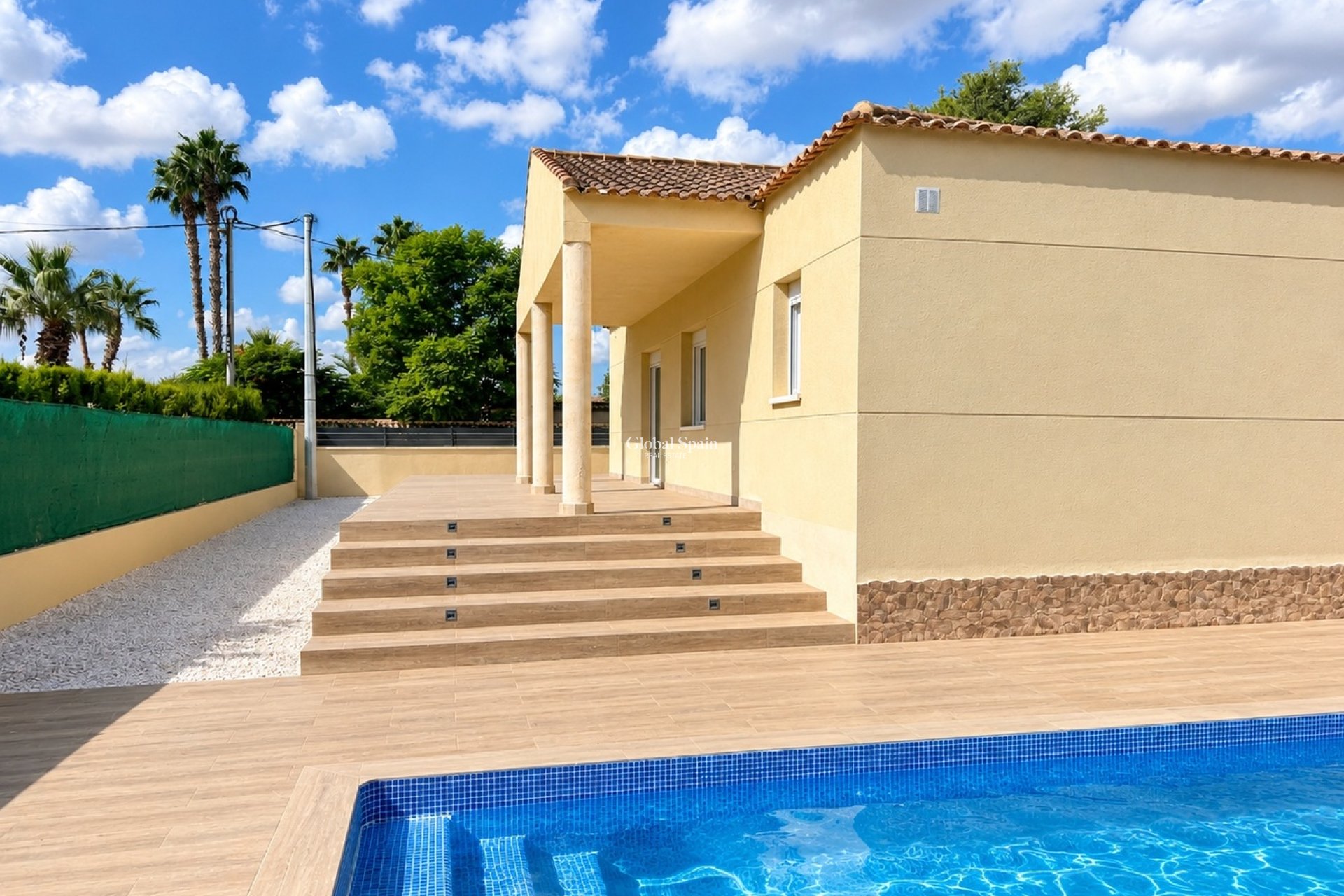 Odsprzedaż - WILLA  -
CATRAL - Costa Blanca
