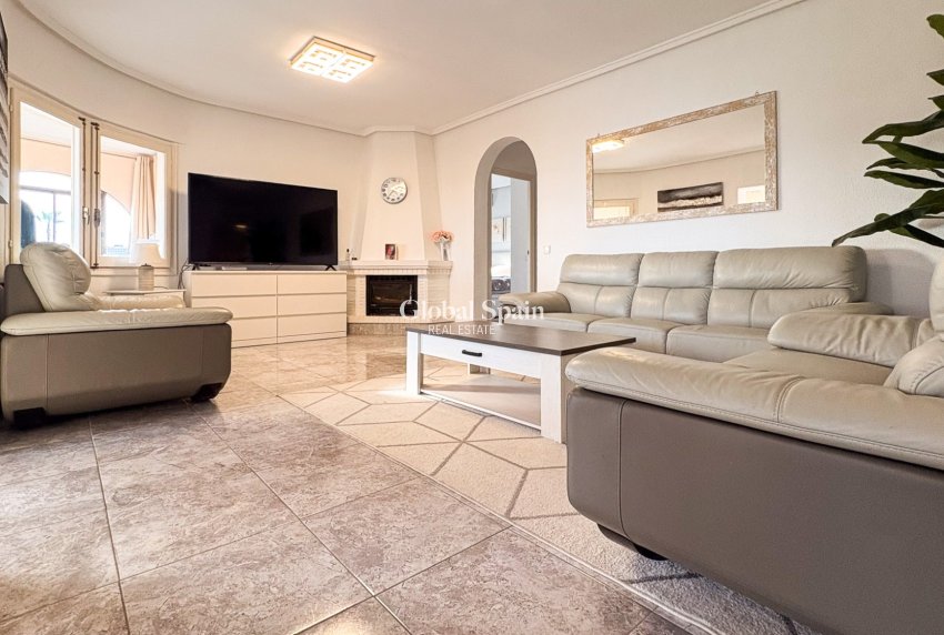 Odsprzedaż - WILLA  -
CIUDAD QUESADA - Ciudad Quesada