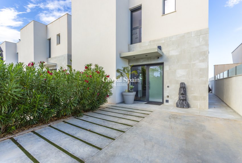 Odsprzedaż - Willa -
CIUDAD QUESADA - Ciudad Quesada