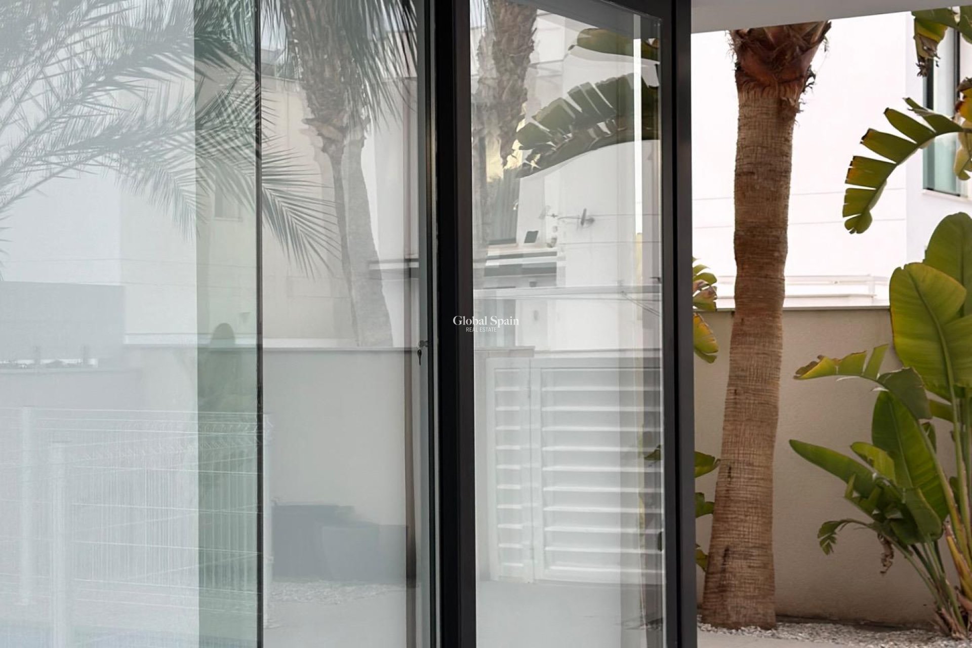 Odsprzedaż - WILLA  -
CIUDAD QUESADA