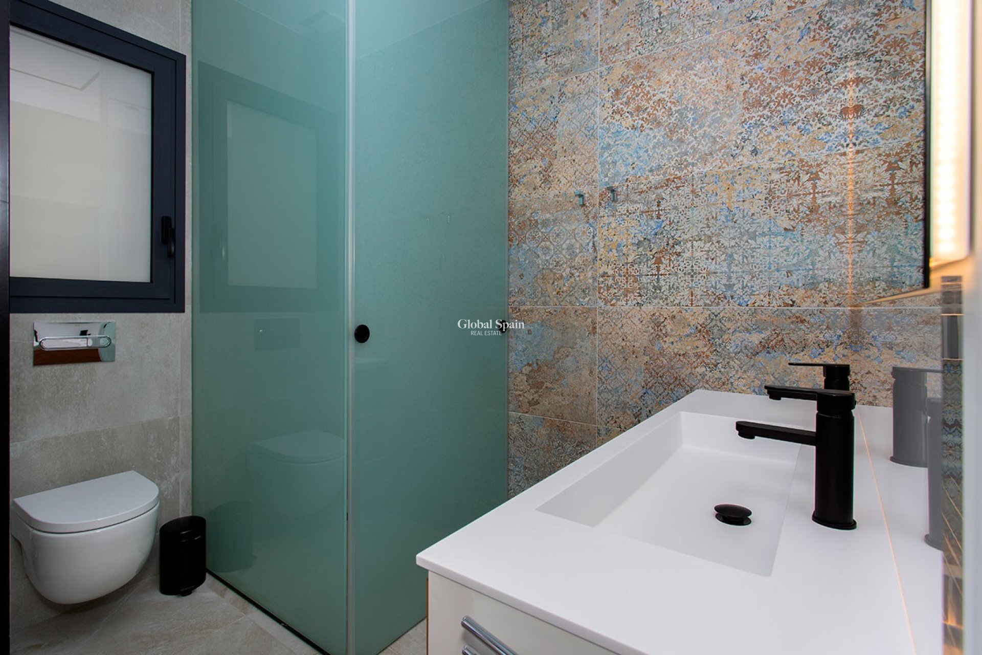 Odsprzedaż - WILLA  -
CIUDAD QUESADA