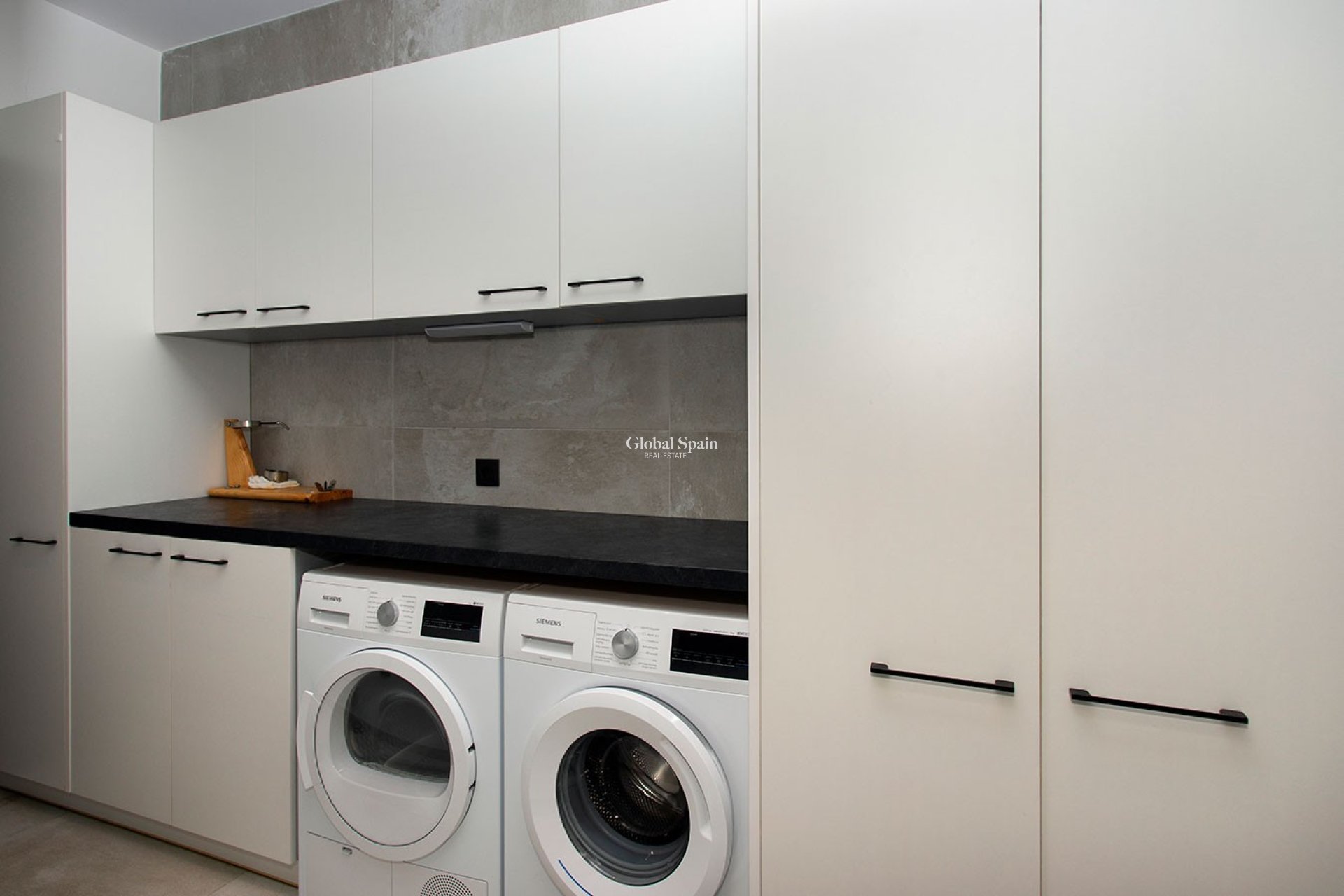 Odsprzedaż - WILLA  -
CIUDAD QUESADA