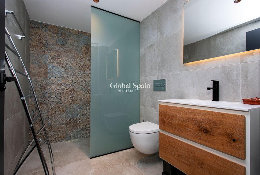 Odsprzedaż - WILLA  -
CIUDAD QUESADA