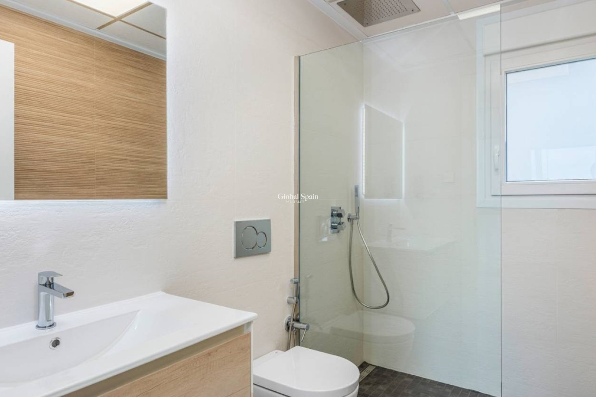 Odsprzedaż - WILLA  -
CIUDAD QUESADA